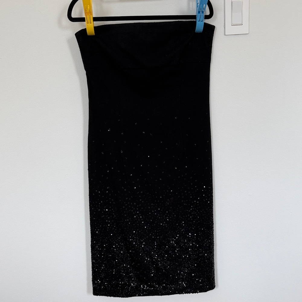 Elegant Black Strapless Dress